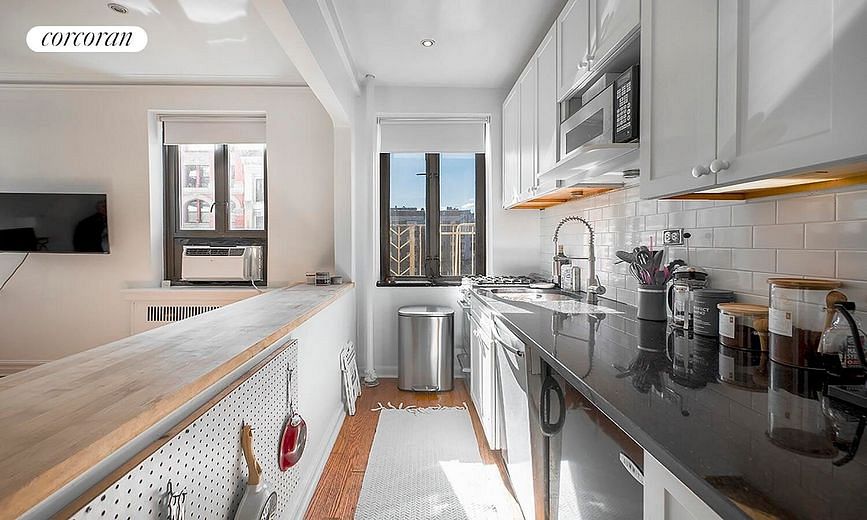 255 West 23rd Street #5FW