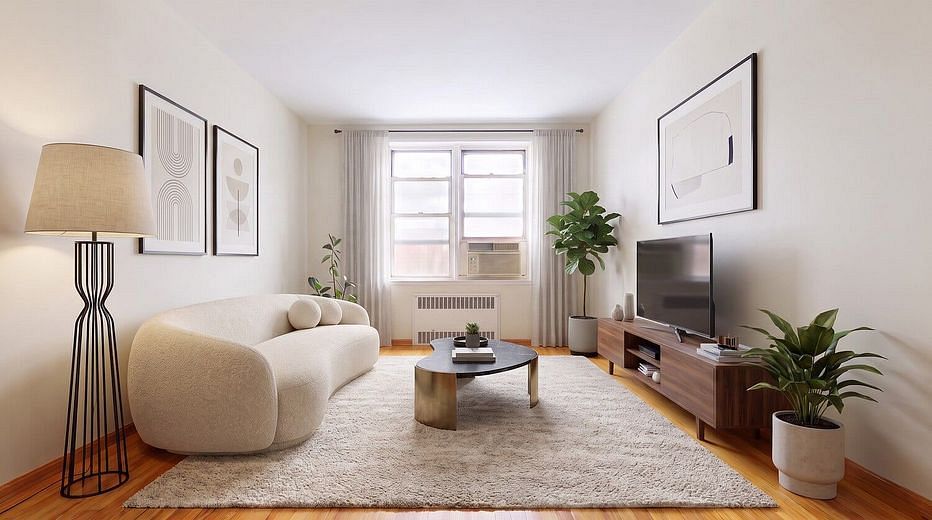 2553 East 7th Street #2F