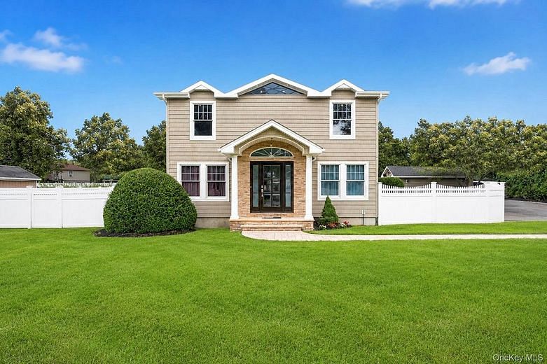 2553 Motor Parkway