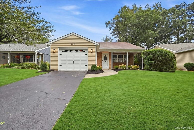 257 Edinburgh Drive