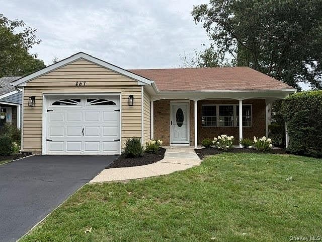 257 Edinburgh Drive