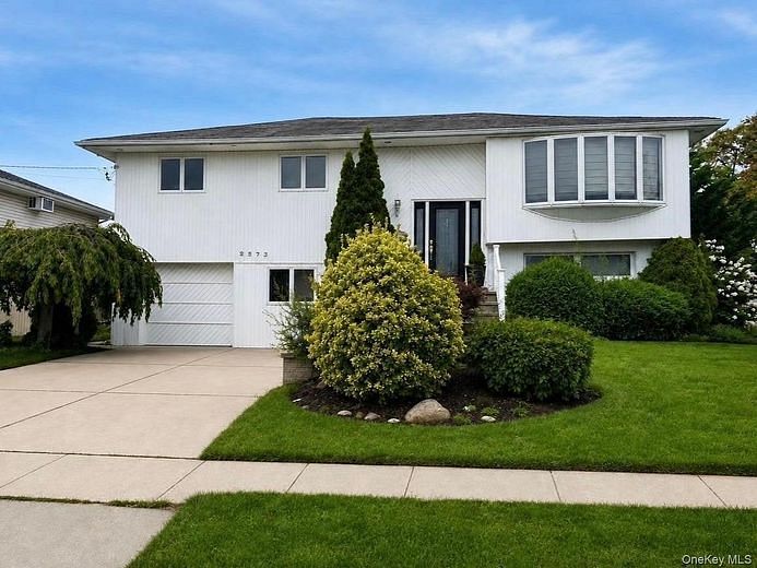 2573 Harvard Lane
