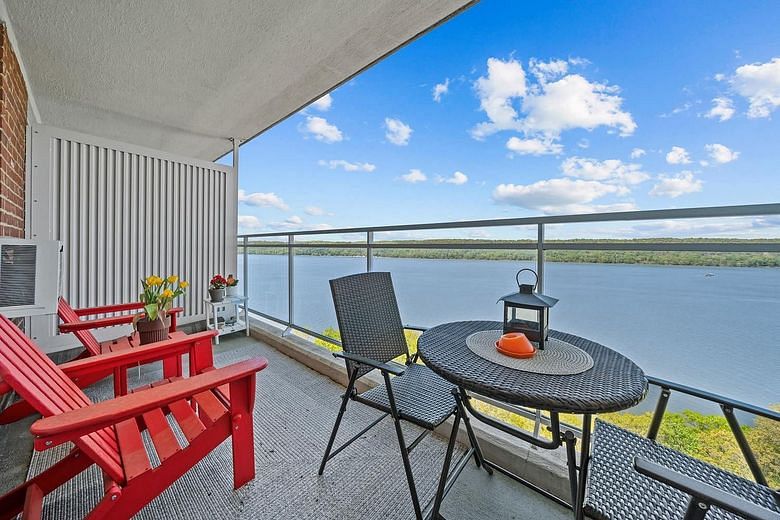 2575 Palisade Avenue #11E