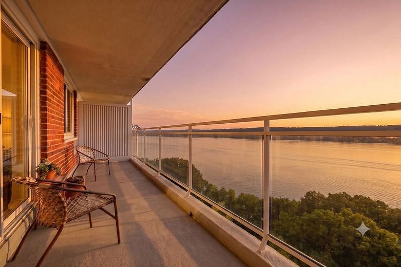 2575 Palisade Avenue #11J