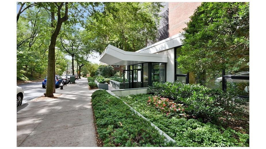 2575 Palisade Avenue #12C