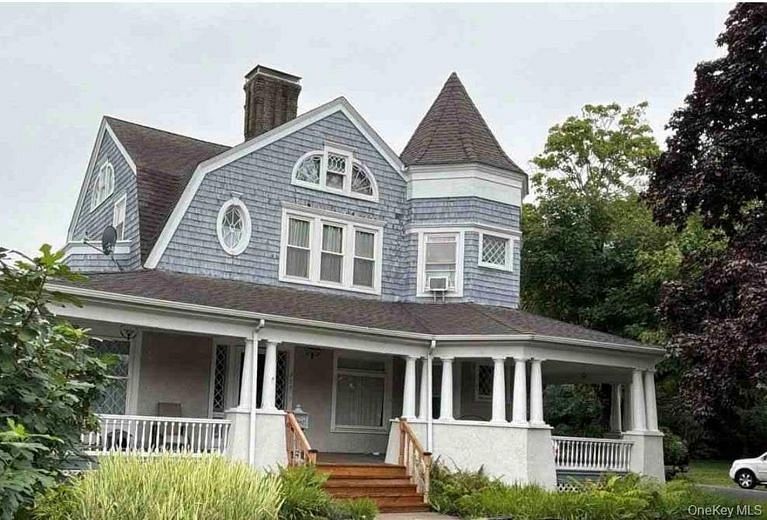 258 N Ocean Avenue