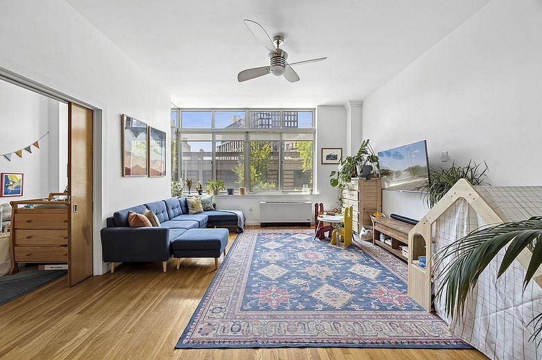 258 Saint Nicholas Avenue #2D