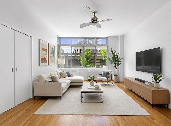258 Saint Nicholas Avenue #2D