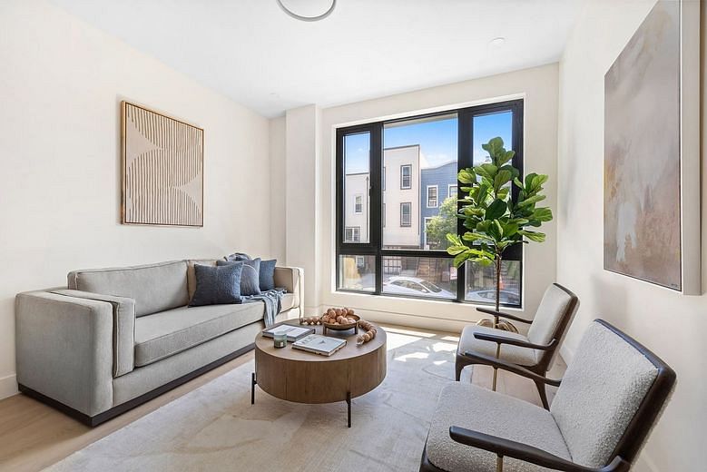 259 22nd Street #2B
