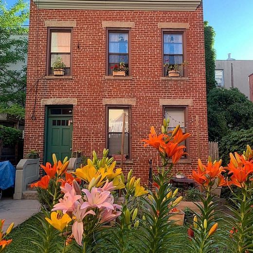 259 8th Street