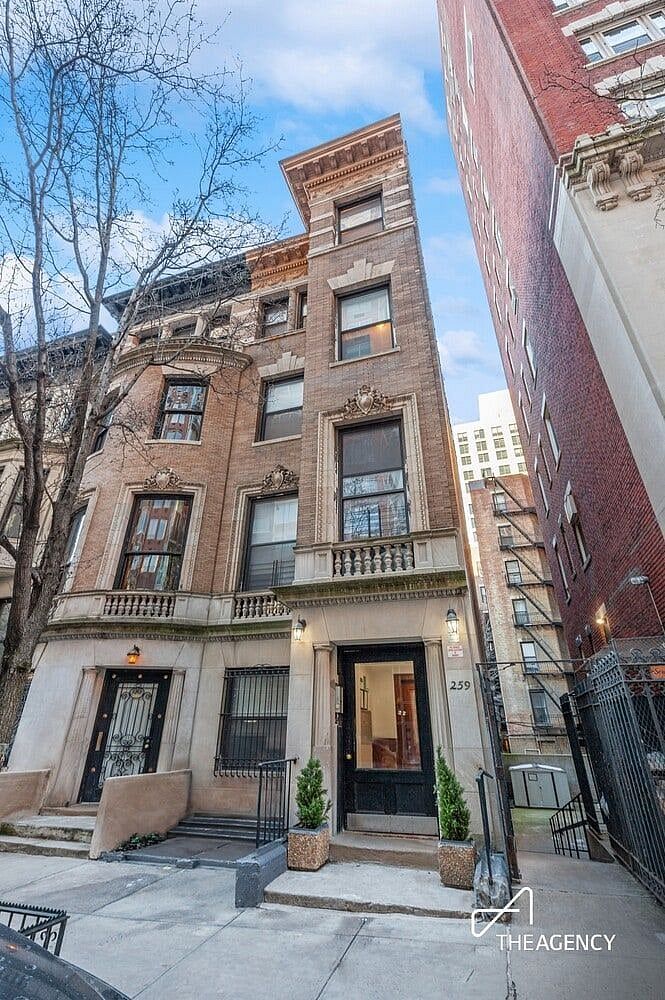 259 West 90th Street