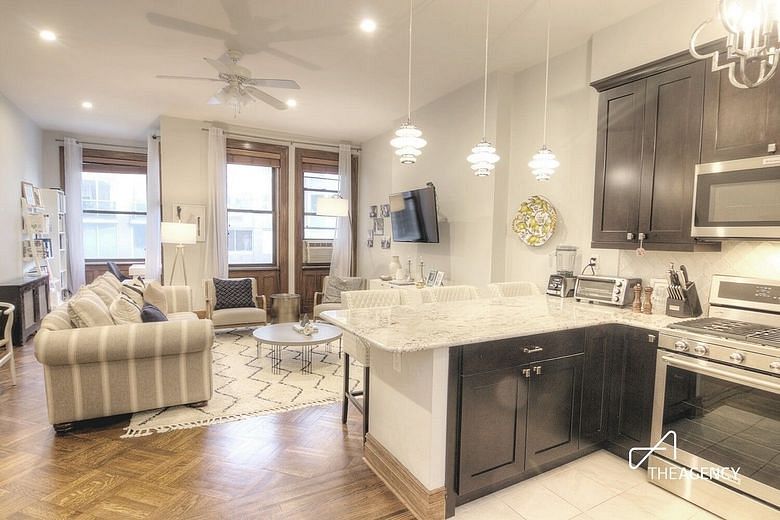 259 West 90th Street