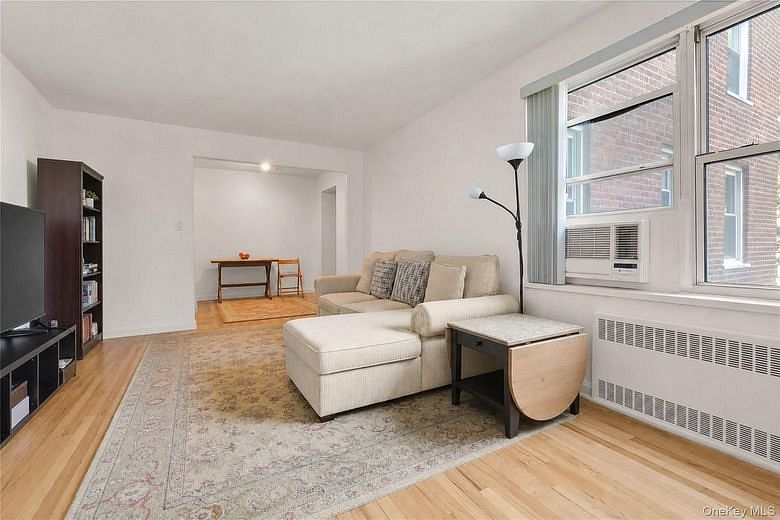 26-21 Union Street #3B