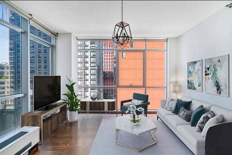 26-26 Jackson Avenue #404