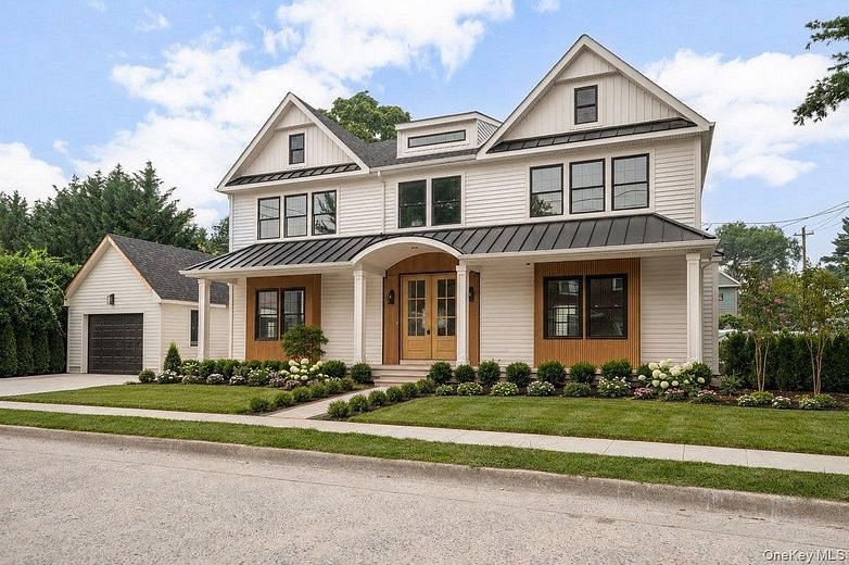 26 Belleview Avenue