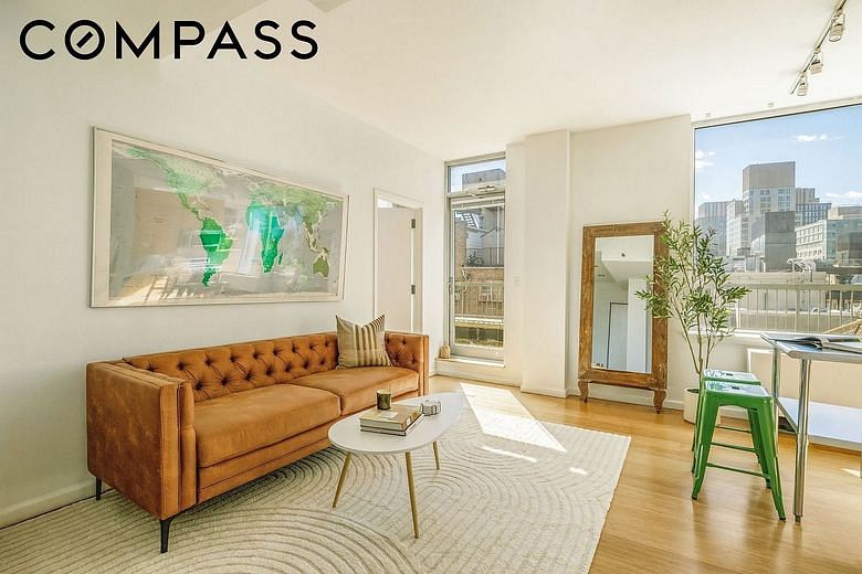 26 Broadway #704
