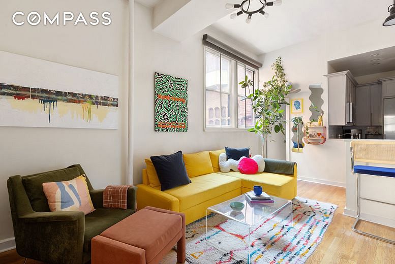 26 GRAMERCY PARK S #1E