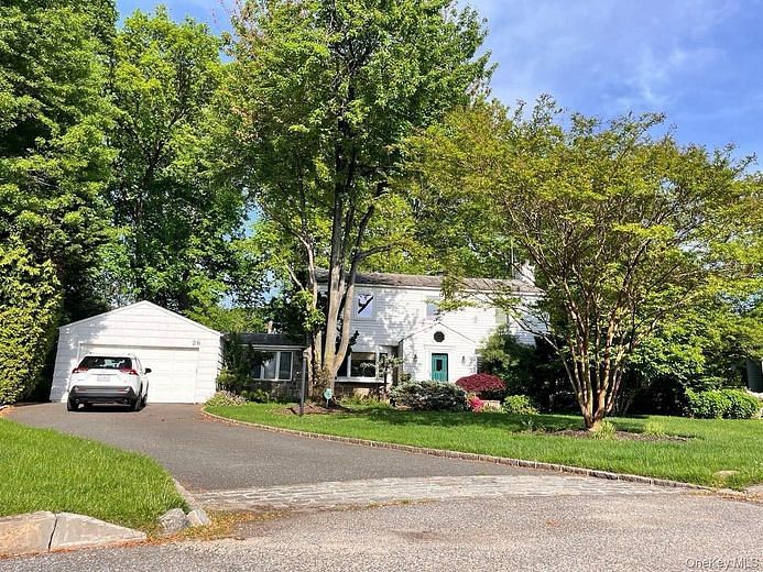26 Polo Field Lane