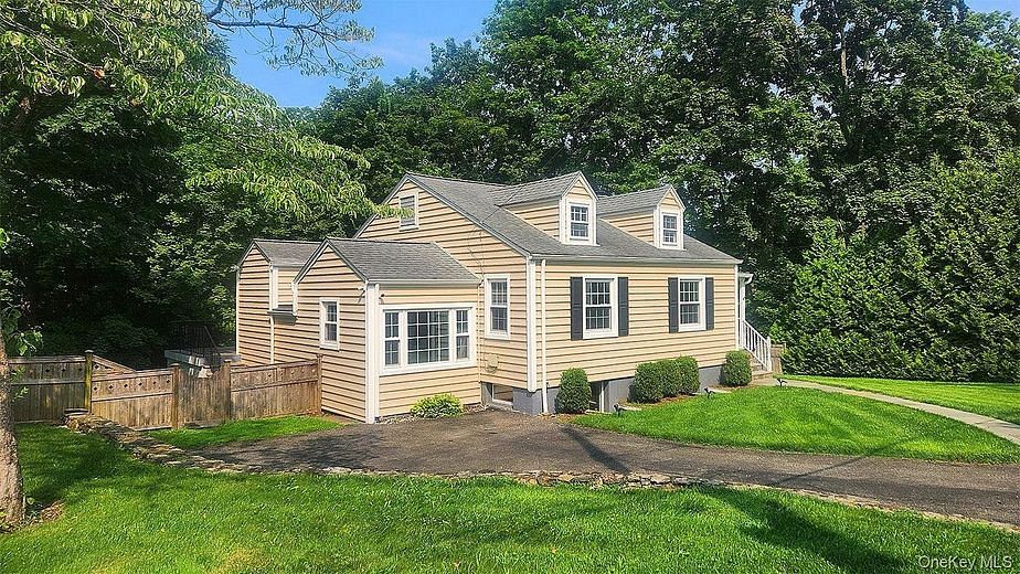 26 Powderhorn Road