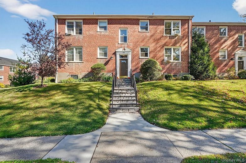 260 Church Street #4B4