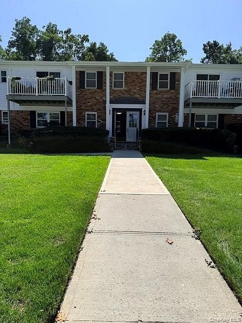 260 Waverly Avenue #72
