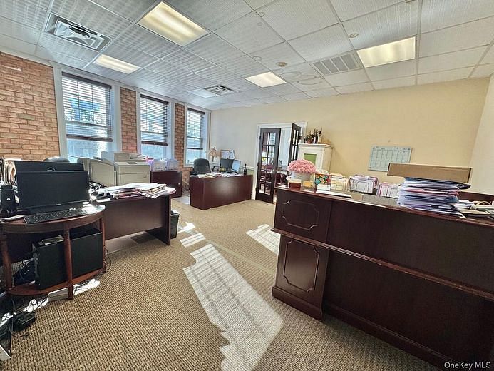 2600-2610 Pettit Avenue