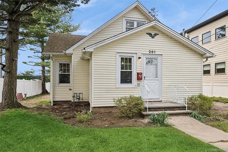 261 Marcellus Road