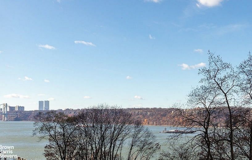 2621 Palisade avenue #4J