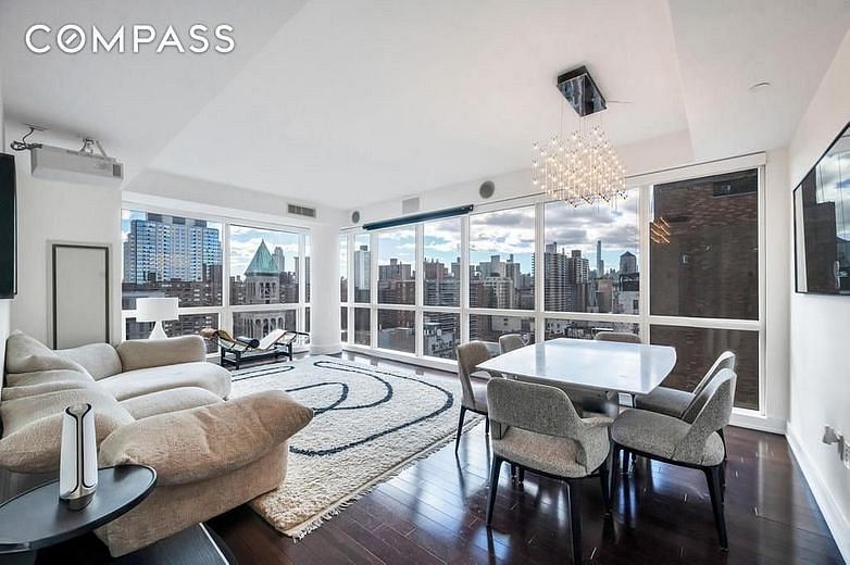 2628 Broadway #15B