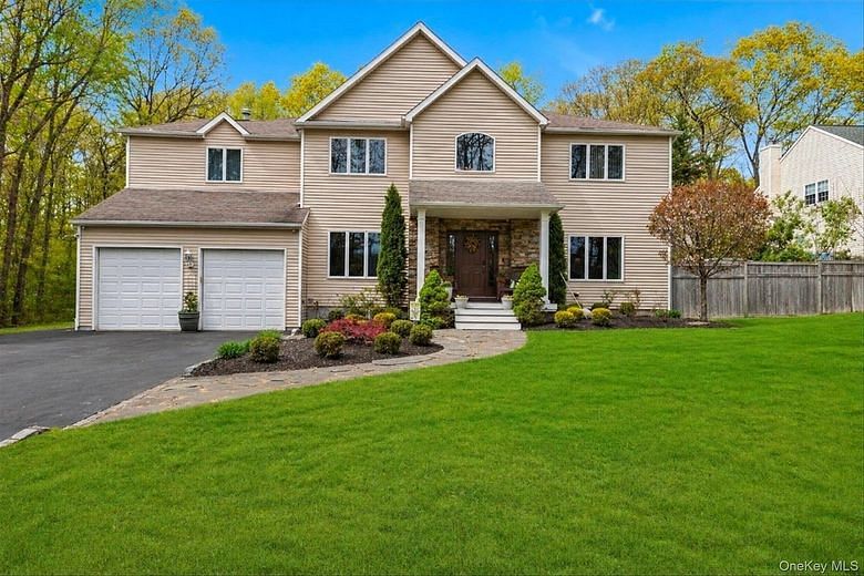 263 Old Commack Road