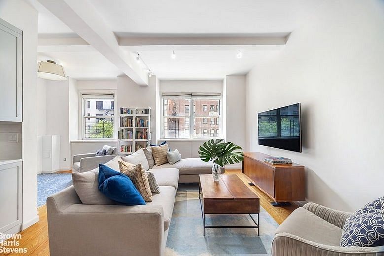 263 West End Avenue #4G