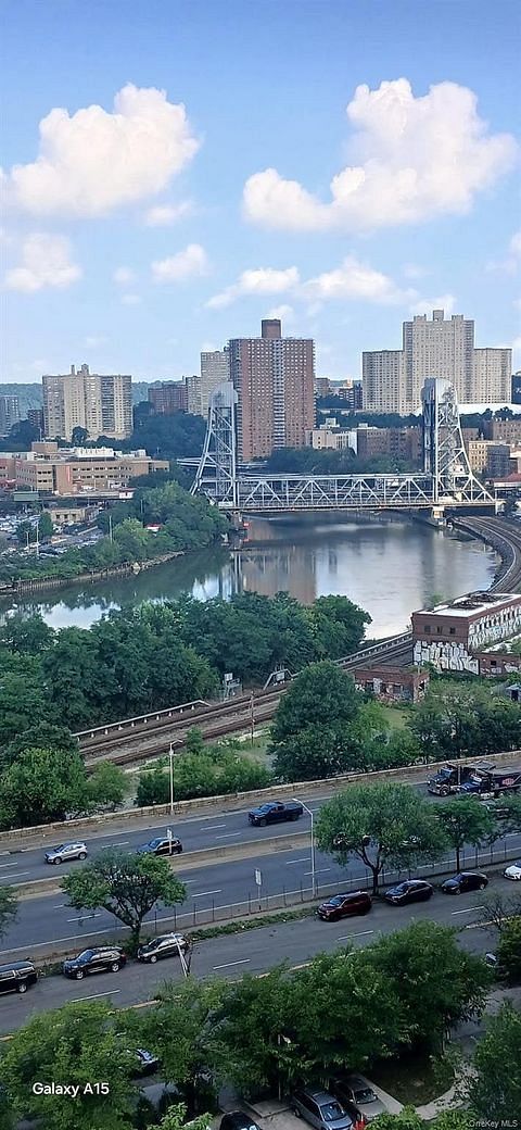 2630 Kingsbridge Terrace #7V-7VA