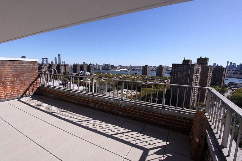 264 East Broadway #C1806