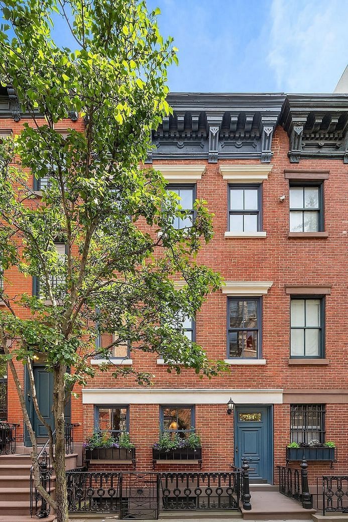 264 West 12th Street