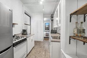 Image 1 of 7 for 264 West 22nd Street #20 in Manhattan, NEW YORK, NY, 10011