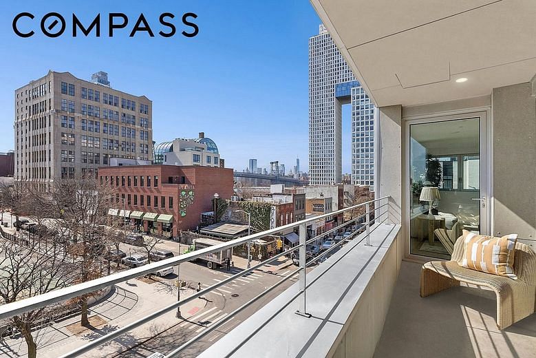 265 Wythe Avenue #4