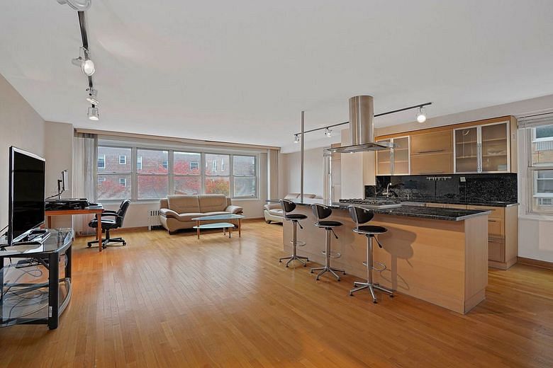 2650 Ocean Parkway #6P