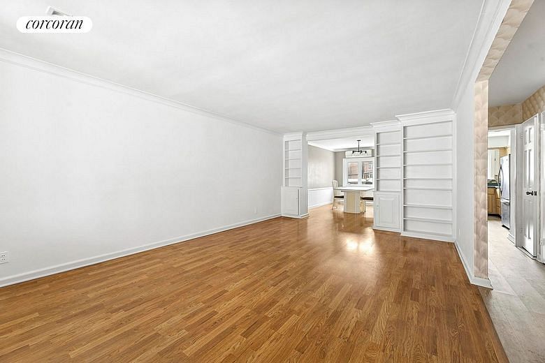 2652 East 29th Street