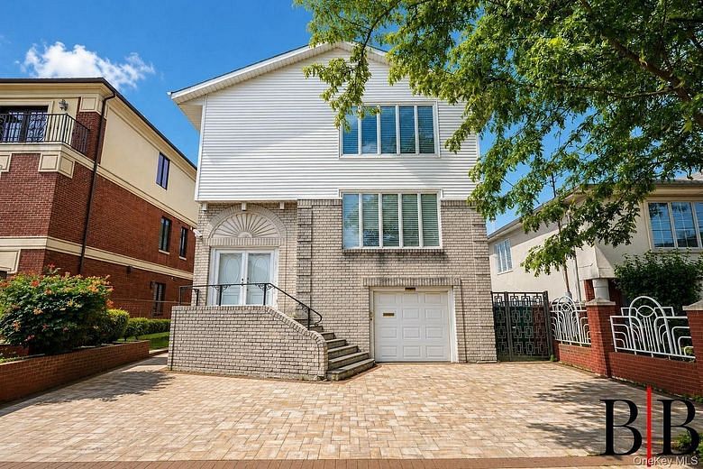 2655 National Drive