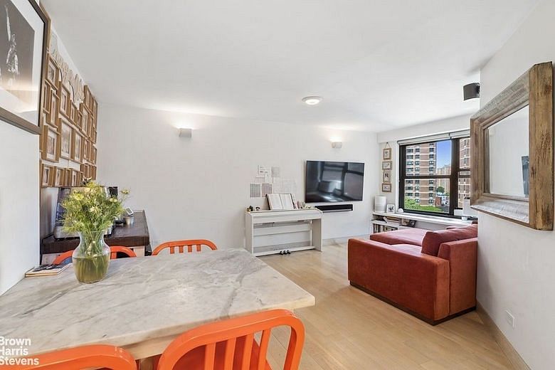 266 East Broadway #B705
