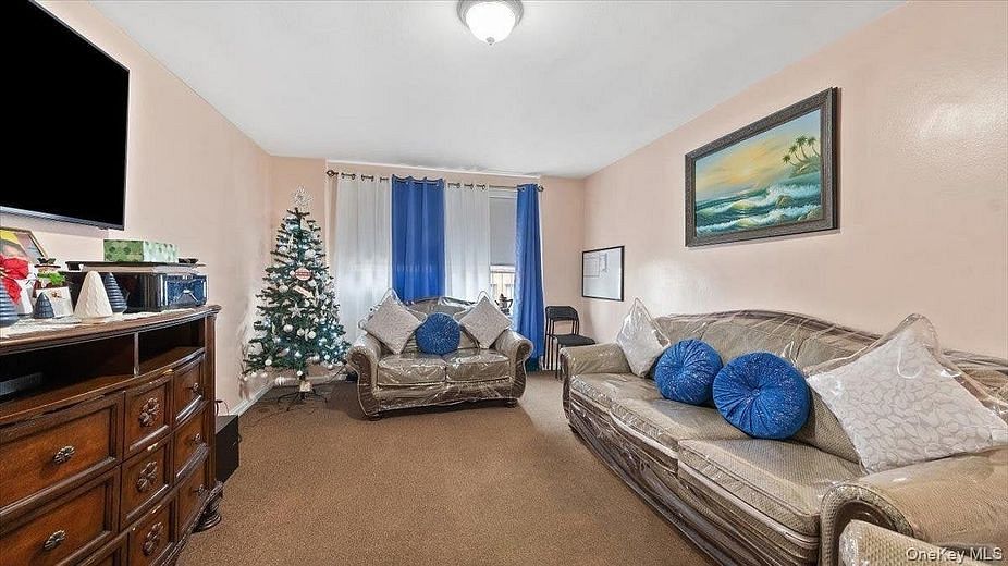 2661 Marion Avenue #3C