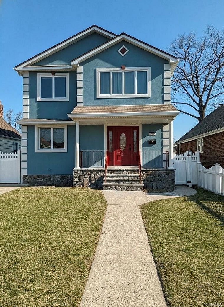 267 Seidman Place