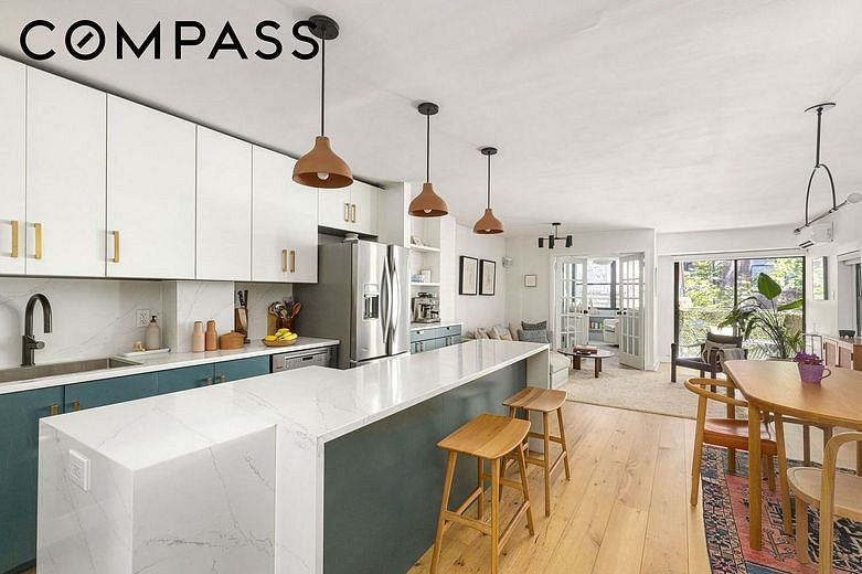 267 West 71st Street #2FR