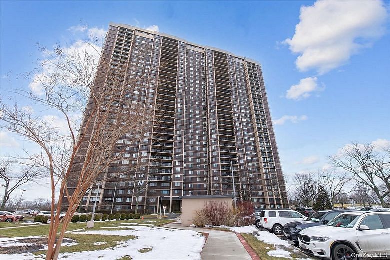 269-10 Grand Central Parkway #21-E