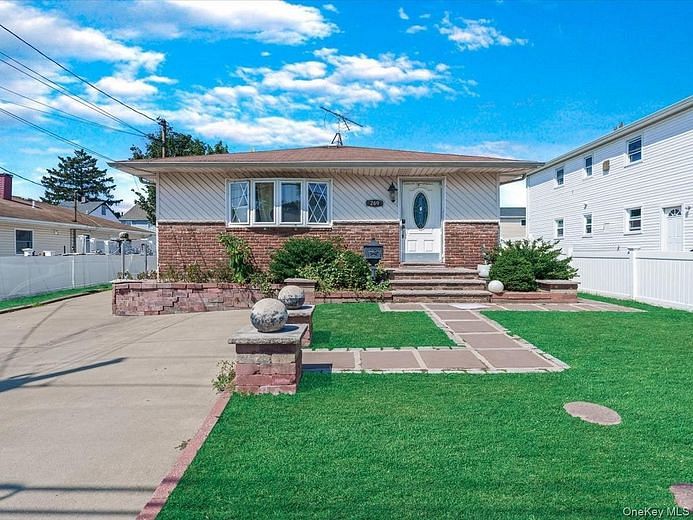 269 E Columbia Street