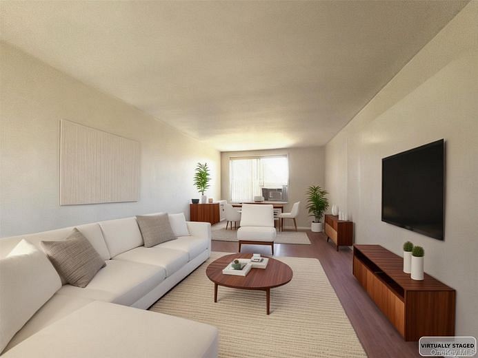 27-04 Parsons Boulevard #6