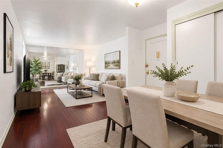 27-05 Parsons Boulevard #6F