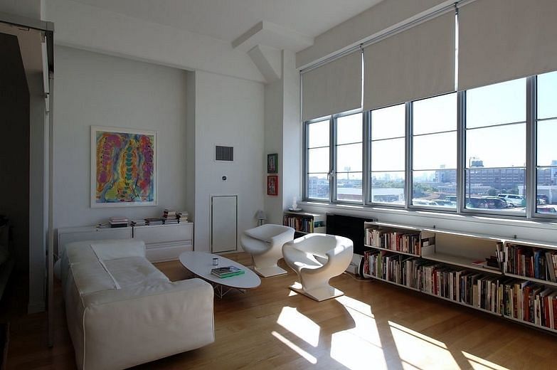 27-28 Thomson Avenue #431