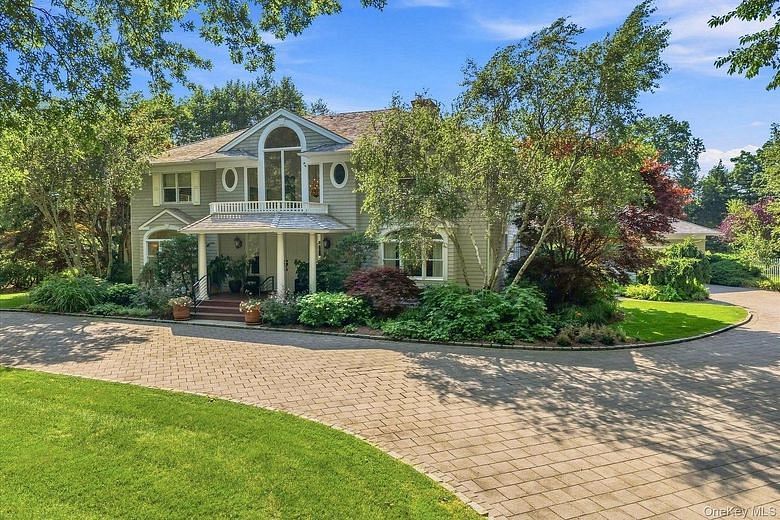 27 Cedar Lane