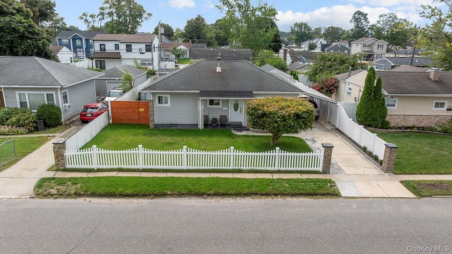 27 Croydon Road